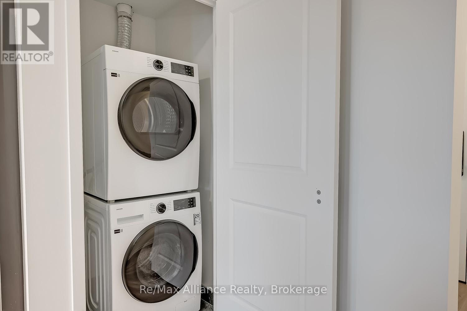 1110 - 2075 Lakeshore Road, Burlington, Ontario  L7R 1E2 - Photo 7 - W13144926