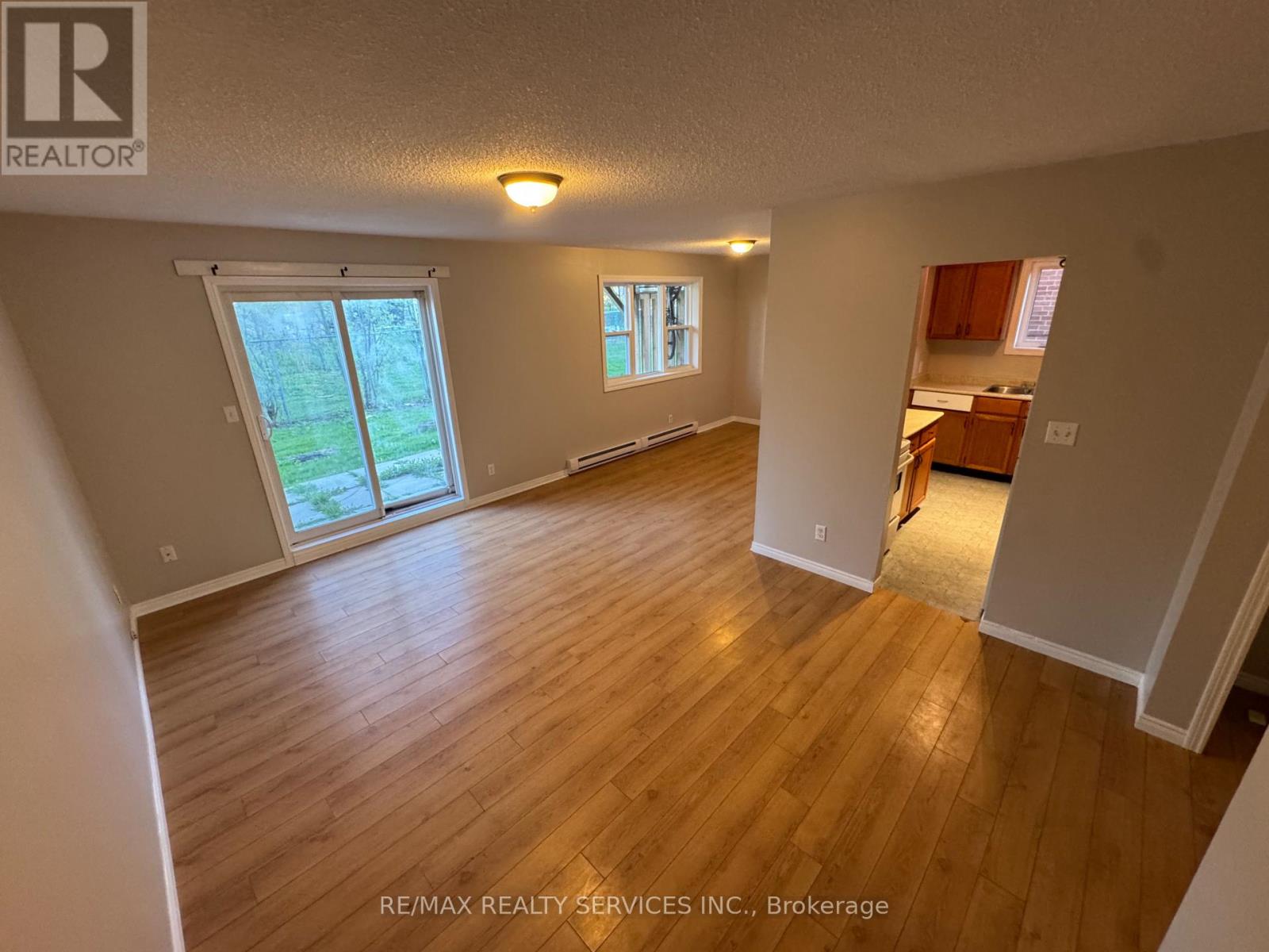 213 Sarah Court, Shelburne, Ontario  L0N 1S2 - Photo 3 - X13144672