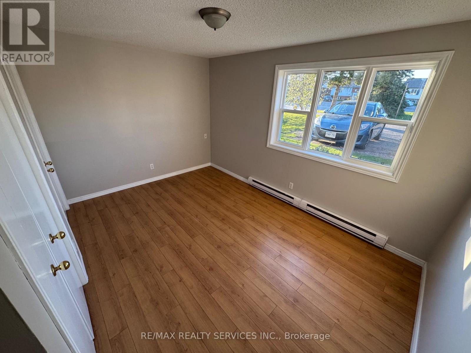 213 Sarah Court, Shelburne, Ontario  L0N 1S2 - Photo 9 - X13144672