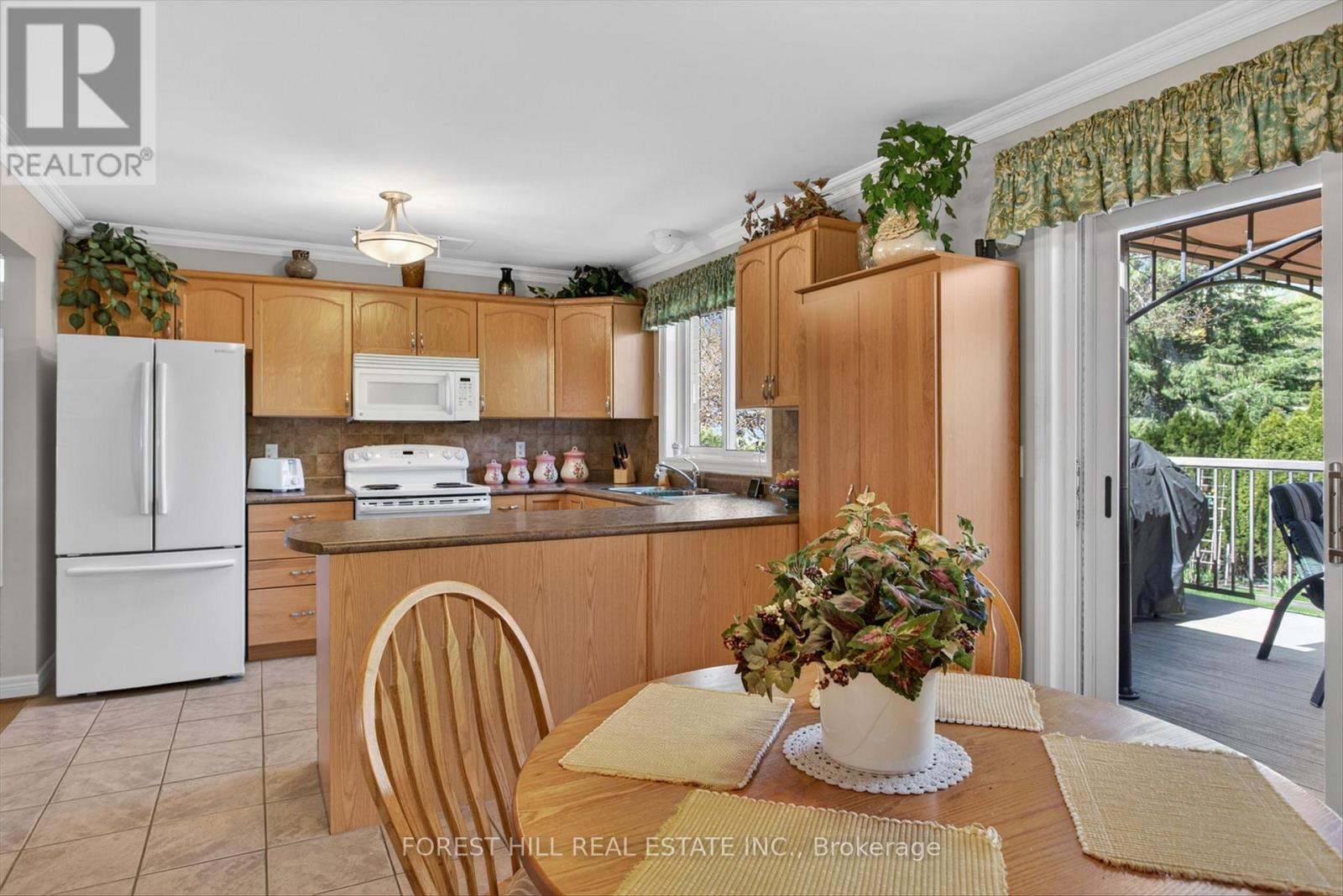 2212 Lorraine Drive, Peterborough, Ontario  K9L 1X5 - Photo 14 - X13144692