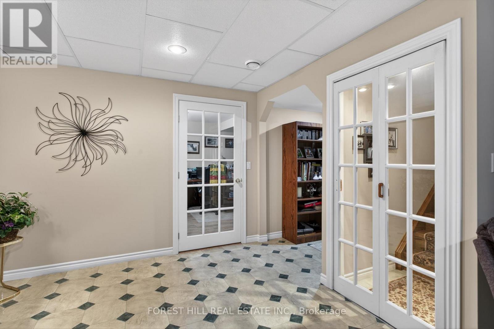 2212 Lorraine Drive, Peterborough, Ontario  K9L 1X5 - Photo 28 - X13144692