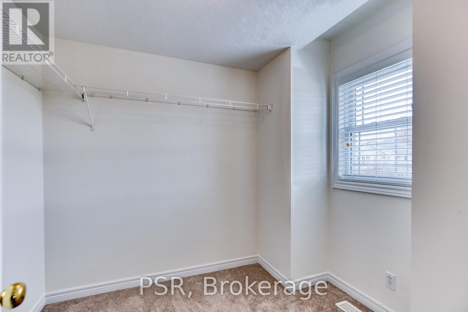 565 St Moritz Avenue, Waterloo, Ontario  N2T 2Z3 - Photo 22 - X13144806