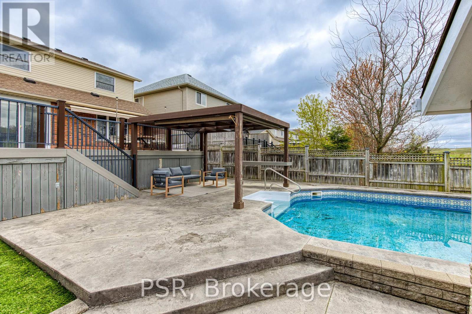 565 St Moritz Avenue, Waterloo, Ontario  N2T 2Z3 - Photo 49 - X13144806