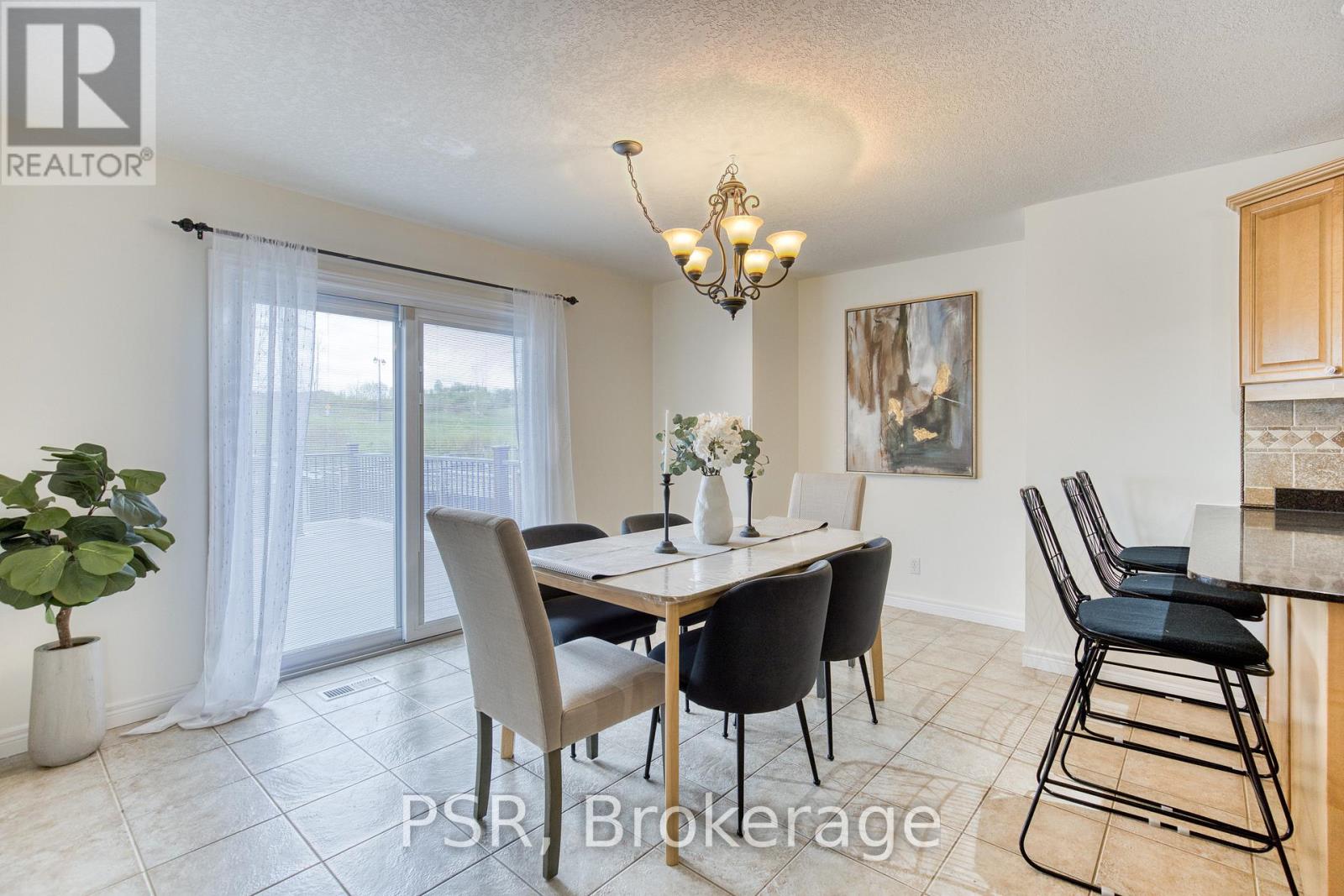 565 St Moritz Avenue, Waterloo, Ontario  N2T 2Z3 - Photo 9 - X13144806