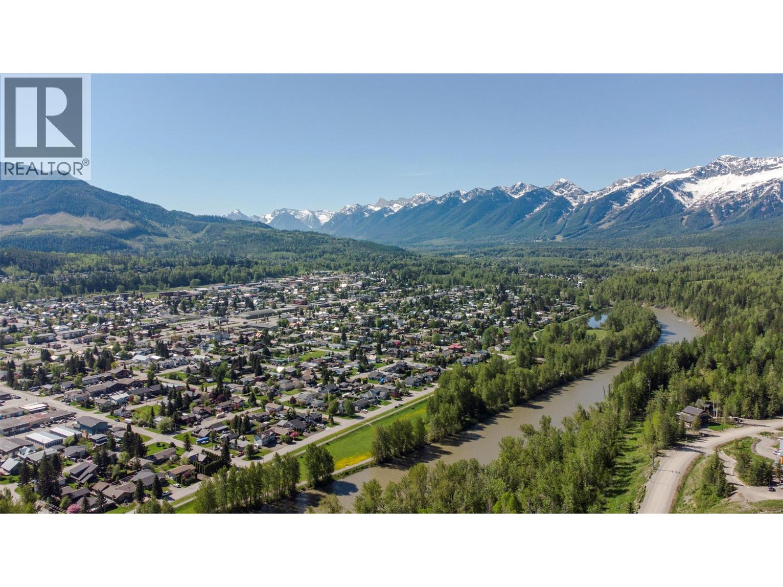 30 Aspen Crescent, Fernie, British Columbia  V0B 1M5 - Photo 1 - 10387908