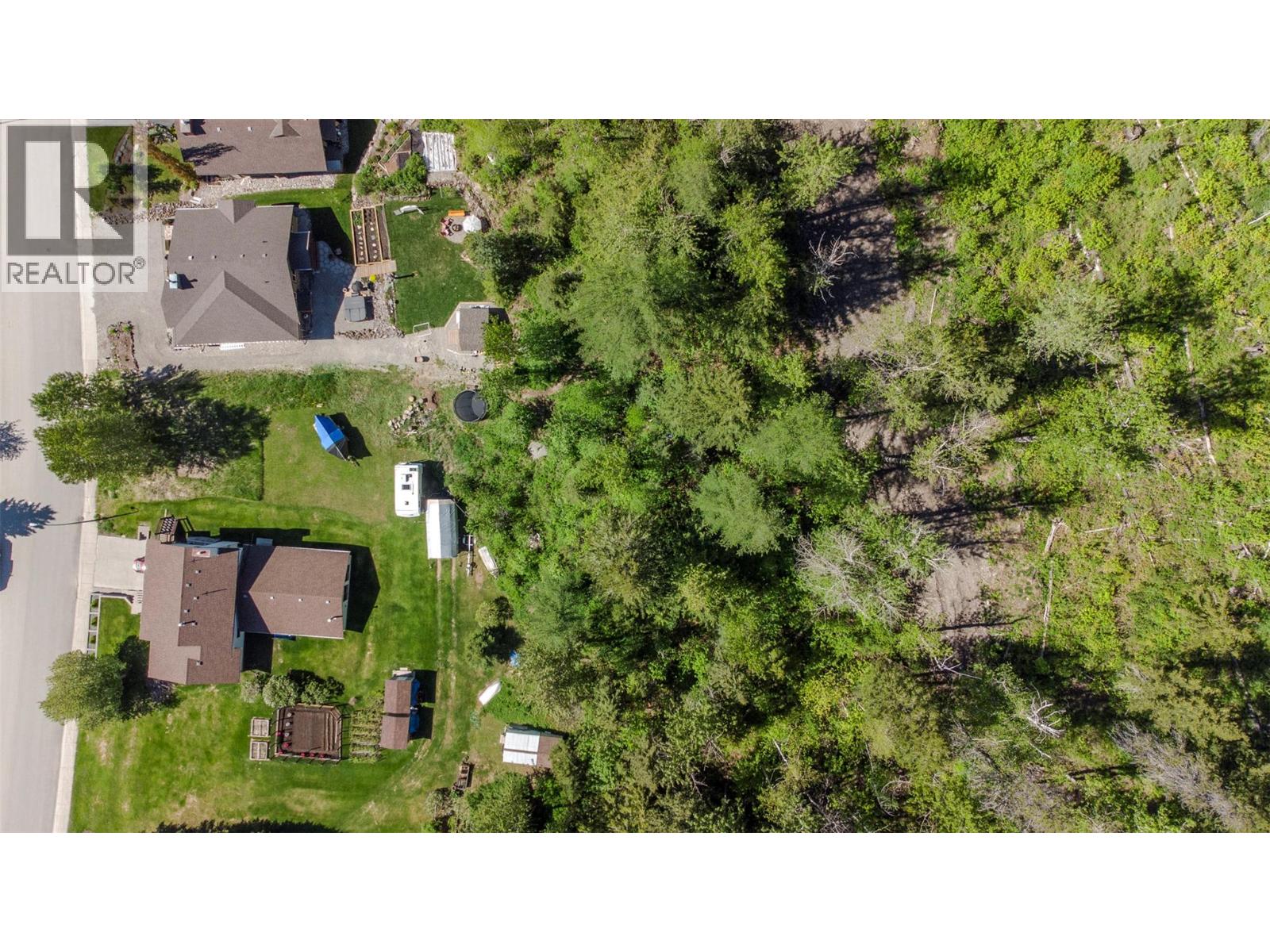 30 Aspen Crescent, Fernie, British Columbia  V0B 1M5 - Photo 9 - 10387908
