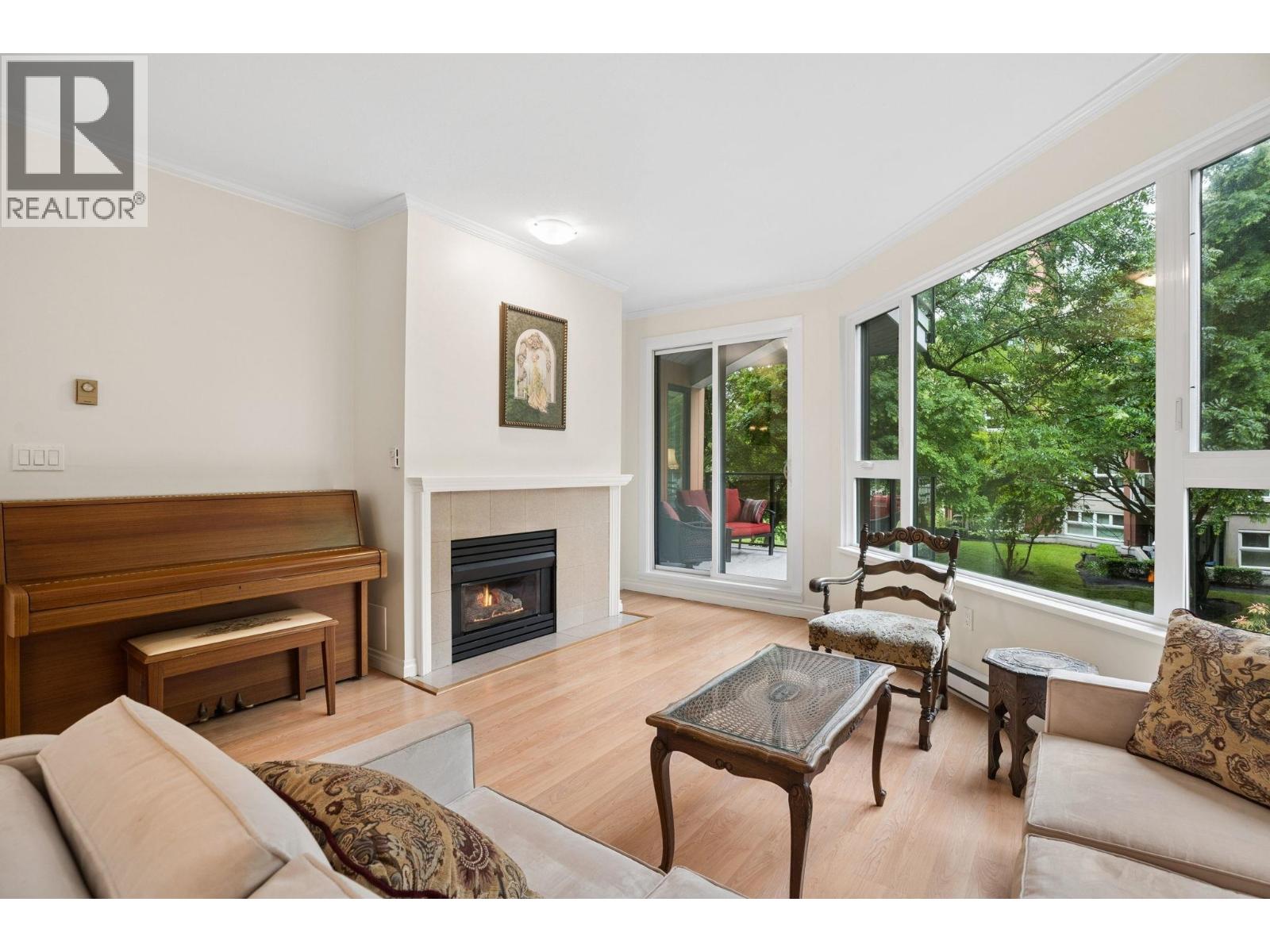 225 1150 Quayside Drive, New Westminster, British Columbia  V3M 6E1 - Photo 3 - R3124726