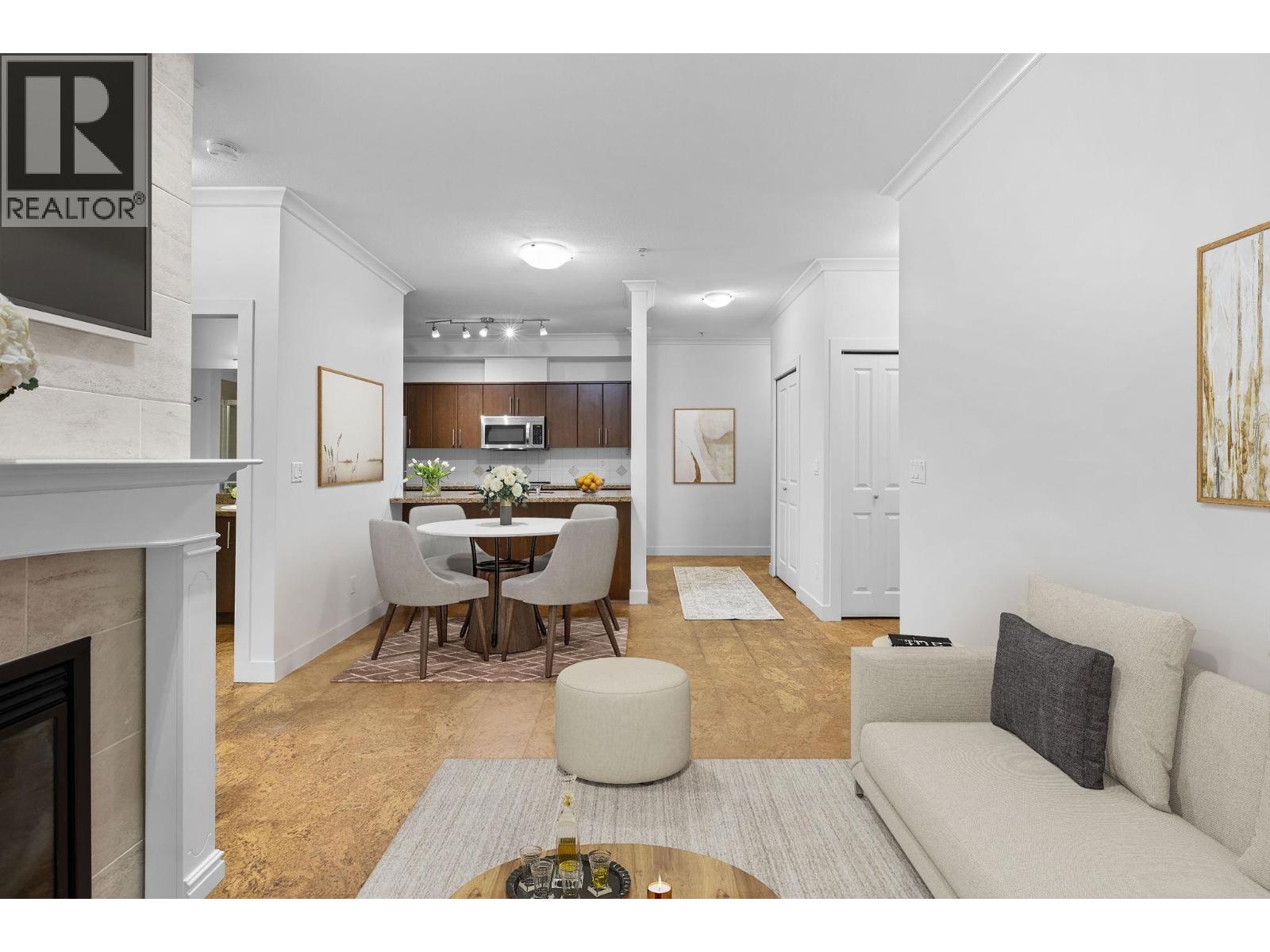 102 3250 St Johns Street, Port Moody, British Columbia  V3H 0B1 - Photo 2 - R3124835