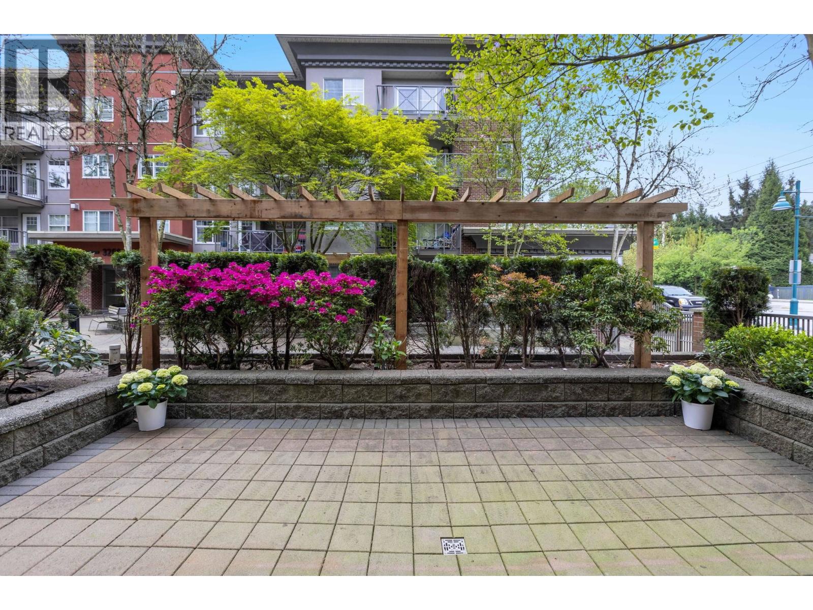 102 3250 St Johns Street, Port Moody, British Columbia  V3H 0B1 - Photo 4 - R3124835