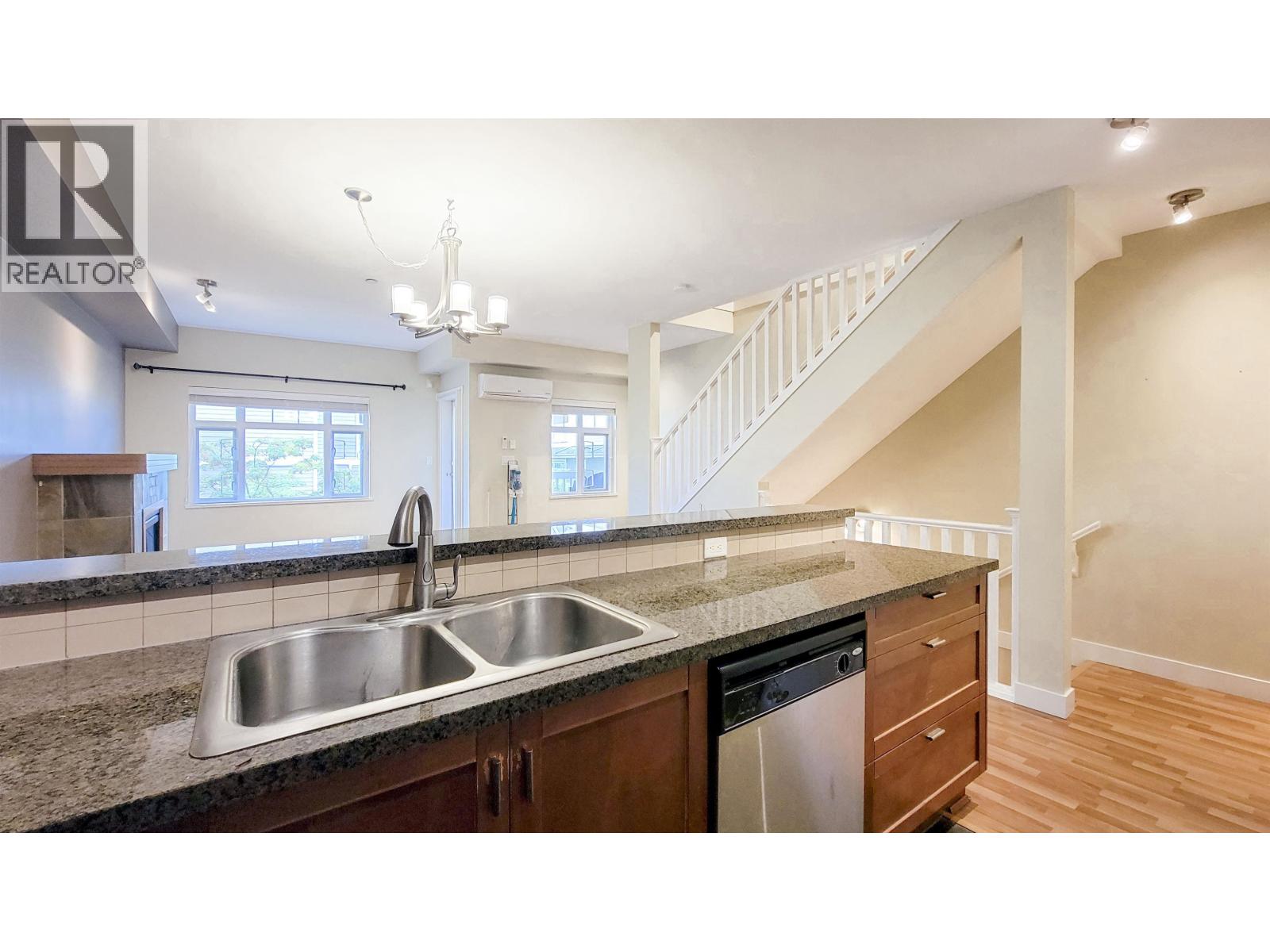 74 7388 Macpherson Avenue, Burnaby, British Columbia  V5J 0A1 - Photo 8 - R3124846