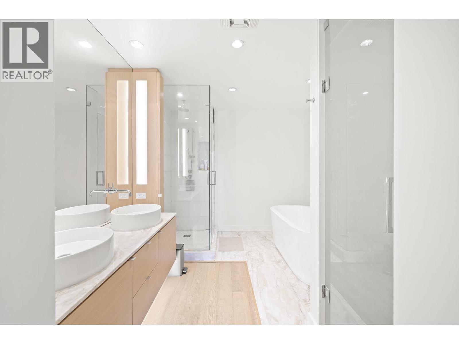 201 1409 W Pender Street, Vancouver, British Columbia  V6G 2S3 - Photo 13 - R3124903