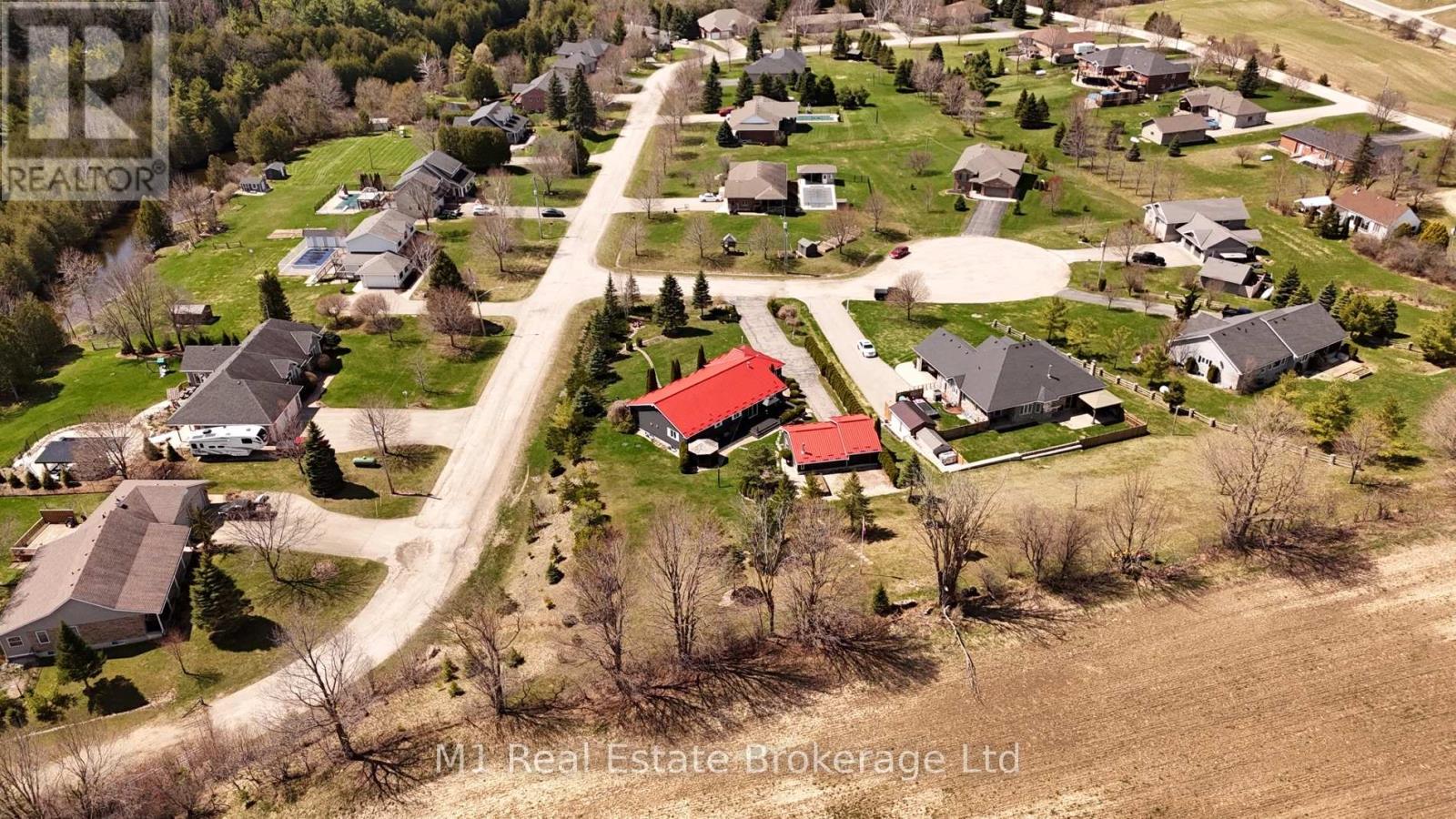 2 Joanne Crescent, Minto, Ontario N0G 2L0 - Photo 48 - X13144938