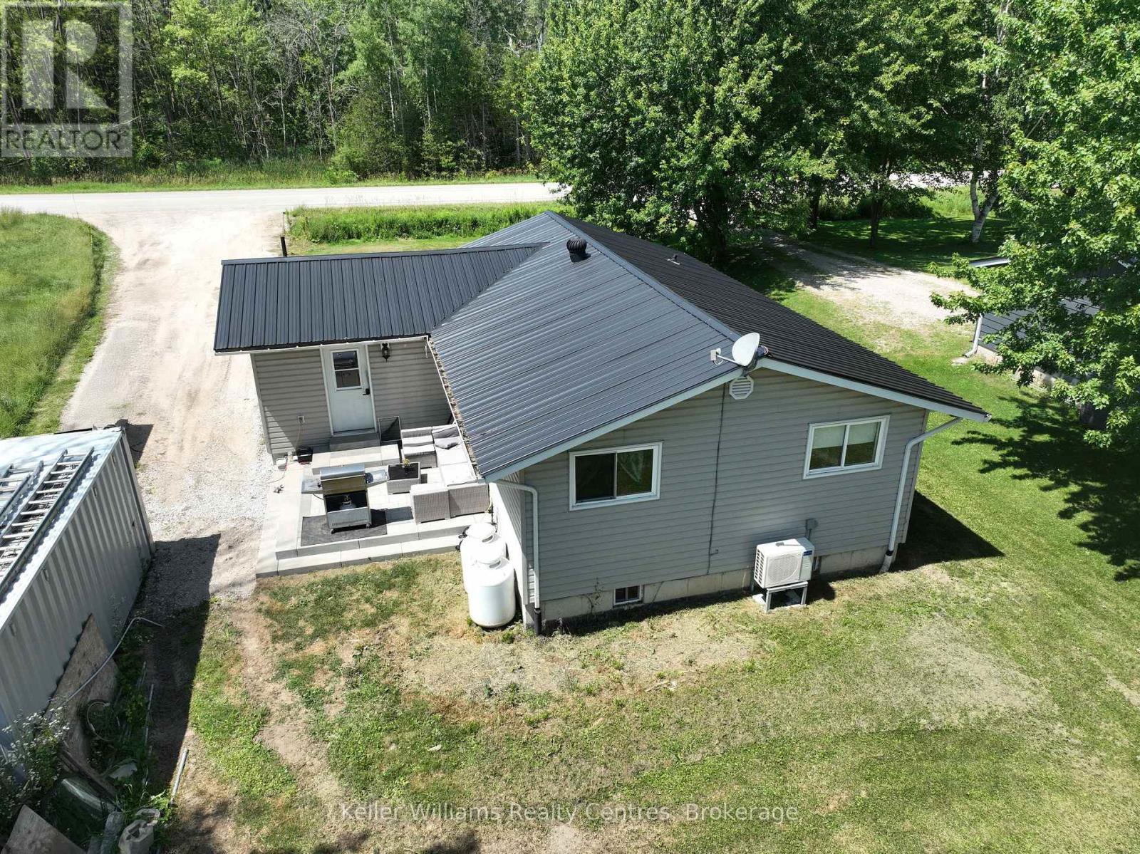 3000 Bruce 1 Road, Brockton, Ontario  N0G 2T0 - Photo 6 - X13144980