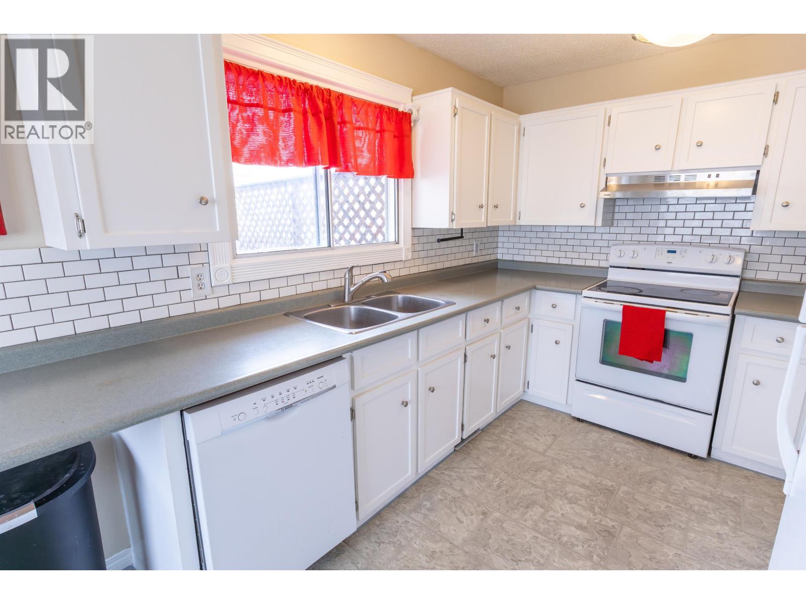 9211 77 Street, Fort St. John, British Columbia  V1J 3A8 - Photo 17 - R3124895