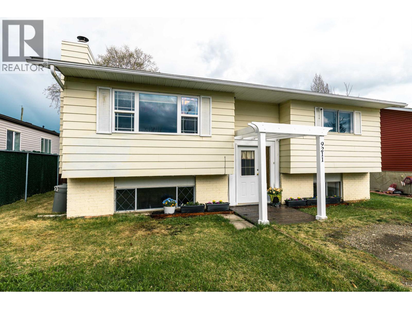 9211 77 Street, Fort St. John, British Columbia  V1J 3A8 - Photo 3 - R3124895