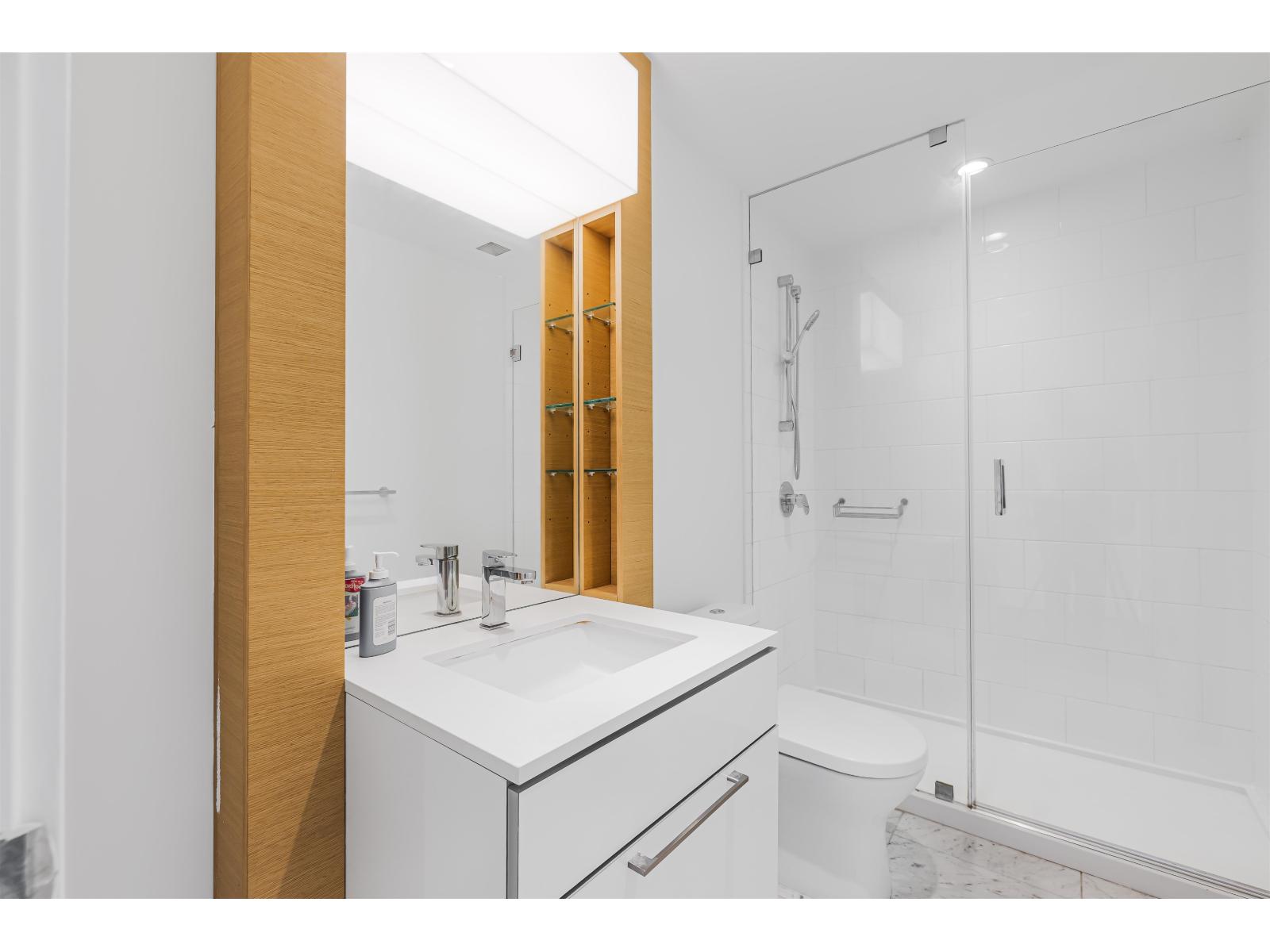 2408 13438 Central Avenue, Surrey, British Columbia  V3T 0N2 - Photo 18 - R3123477