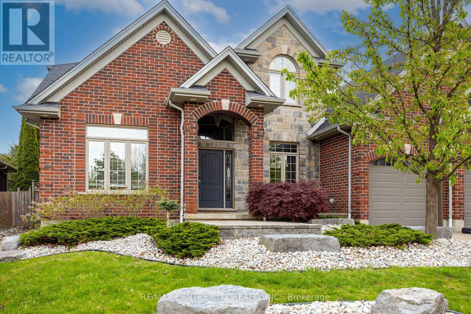 2114 Riverbend Road, London South, Ontario  N6K 0A3 - Photo 3 - X13145060