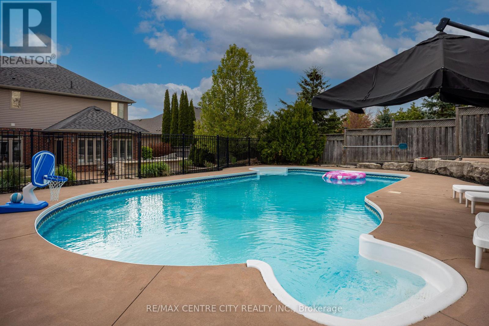 2114 Riverbend Road, London South, Ontario  N6K 0A3 - Photo 5 - X13145060