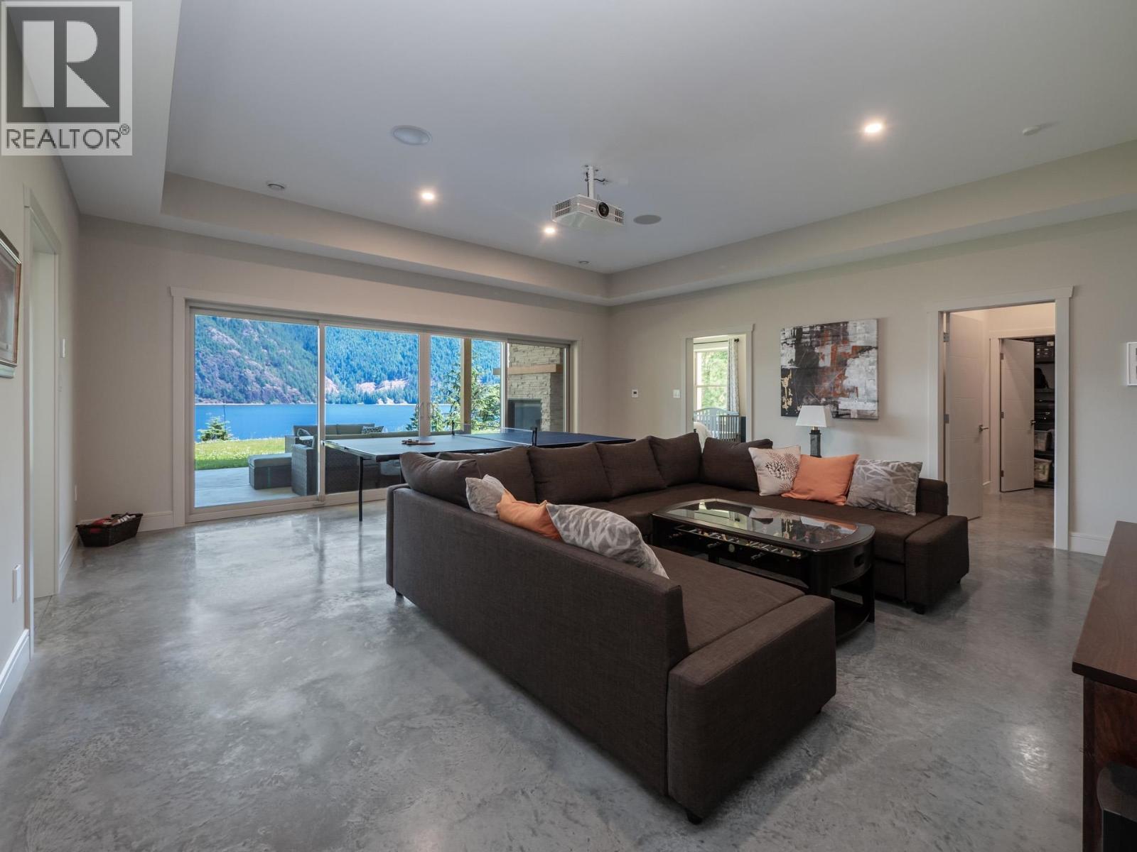 107 Witherby Road, Gibsons, British Columbia  V0N 1V6 - Photo 17 - R3124848
