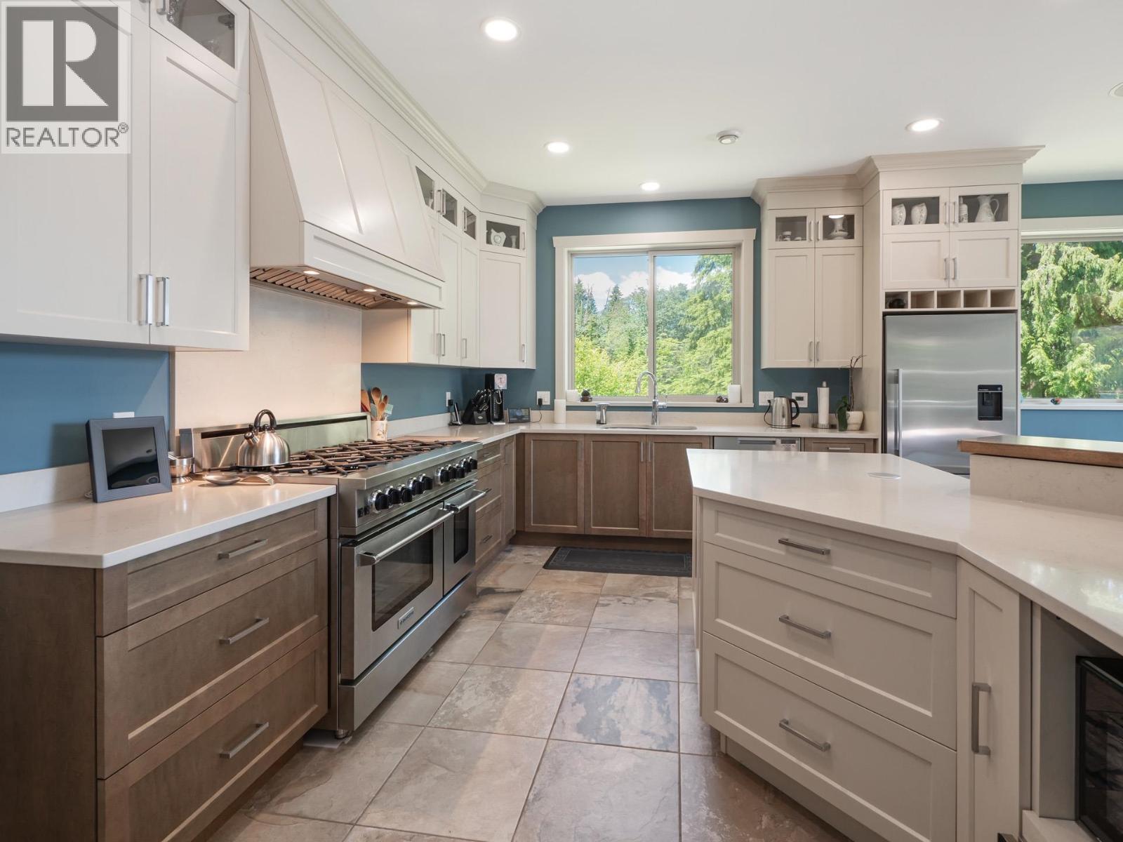 107 Witherby Road, Gibsons, British Columbia  V0N 1V6 - Photo 8 - R3124848