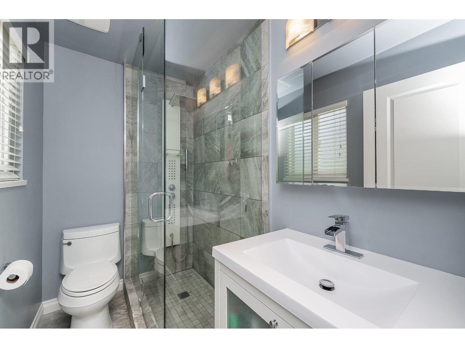 12305 221 Street, Maple Ridge, British Columbia  V2X 5T4 - Photo 17 - R3124867