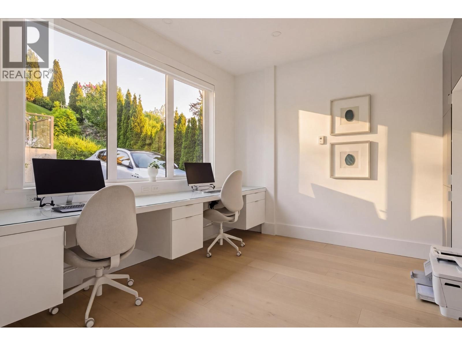 919 E 4th Street, North Vancouver, British Columbia  V7L 1K3 - Photo 17 - R3124893