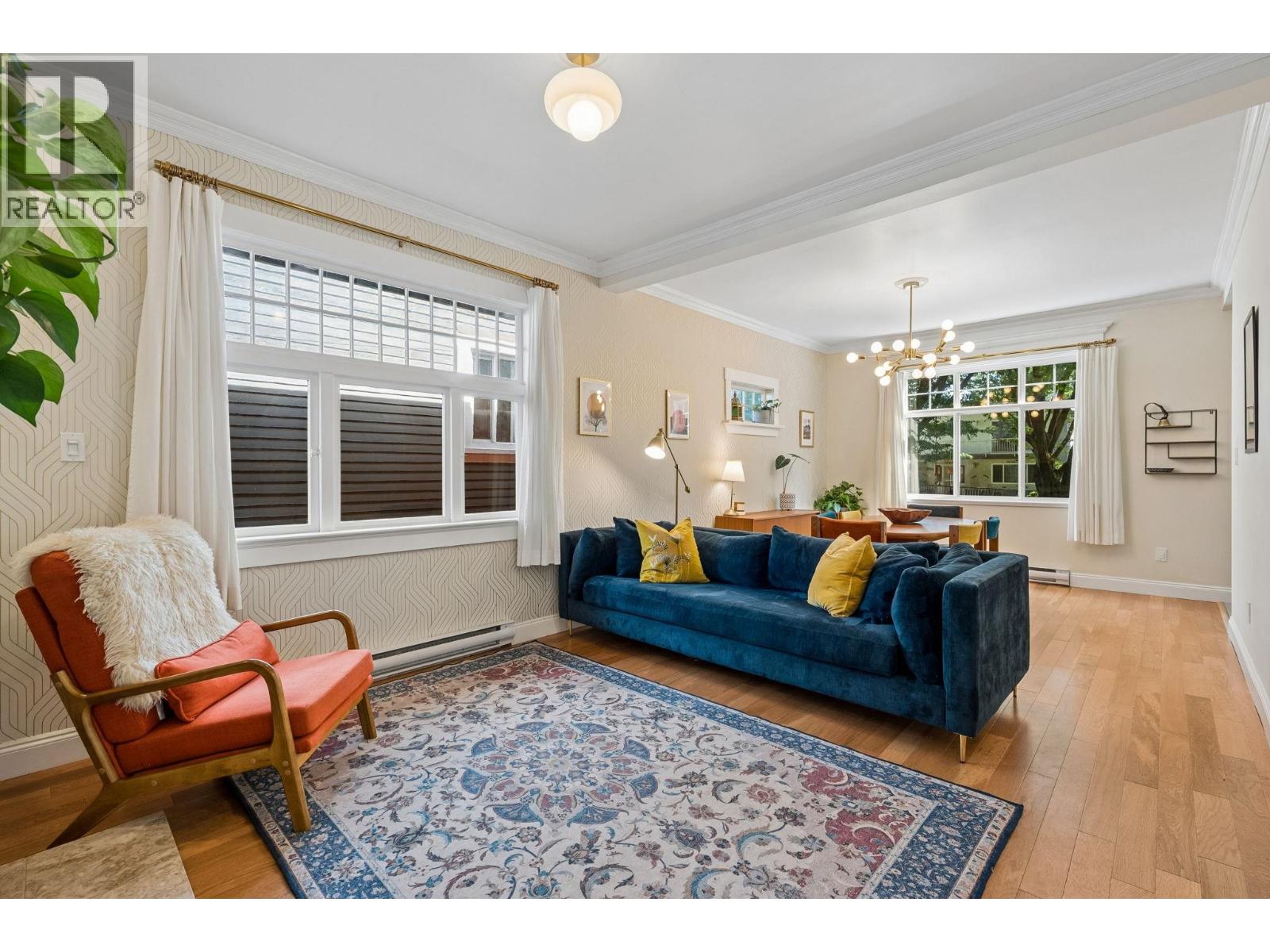2323 Graveley Street, Vancouver, British Columbia  V5L 3C3 - Photo 2 - R3124919