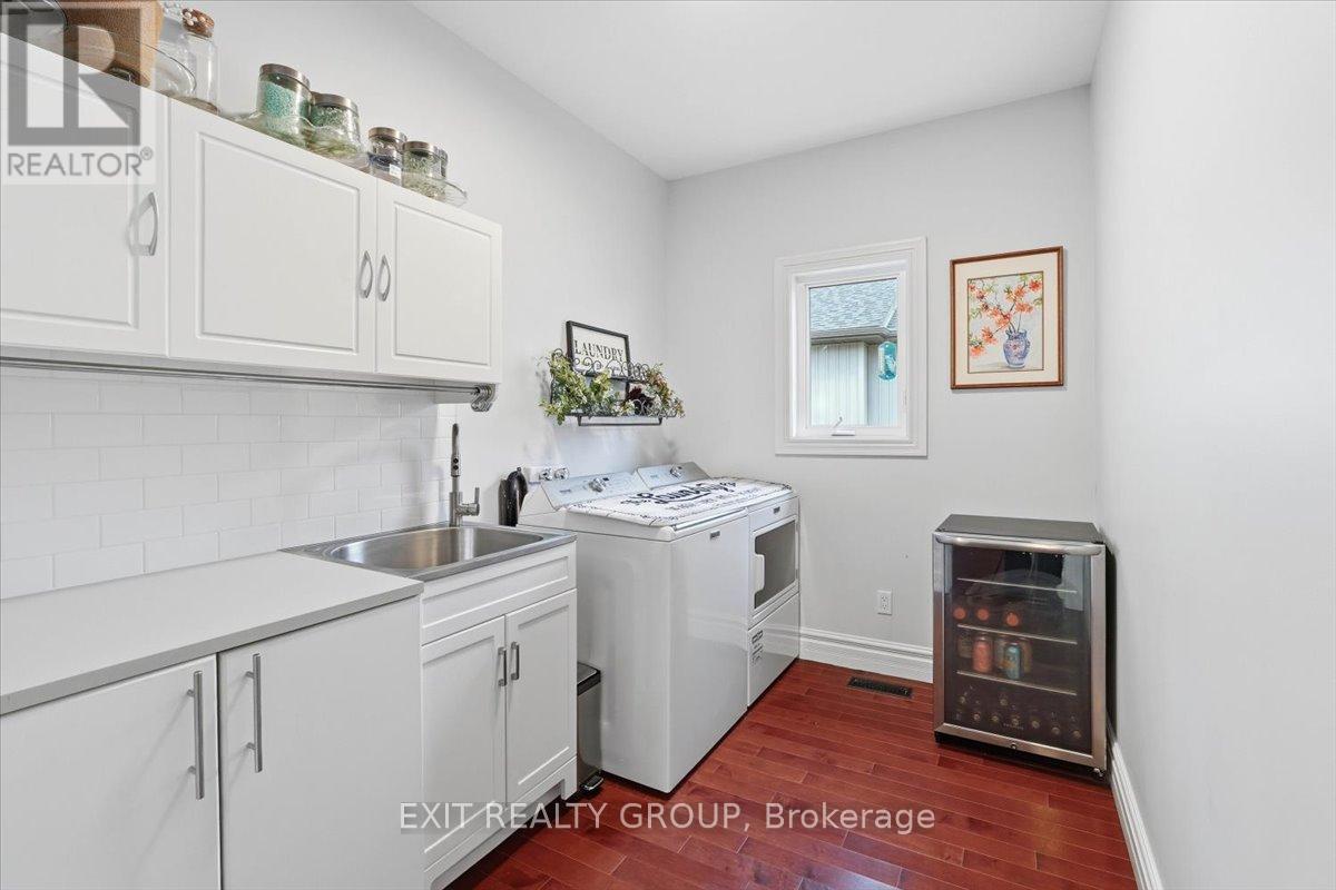 12 Dorchester Drive, Prince Edward County, Ontario  K0K 3L0 - Photo 22 - X13145080