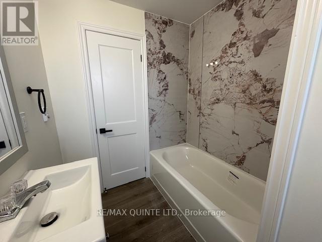 2 - 172 Queen Street, Quinte West, Ontario  K8V 4Y6 - Photo 11 - X13145096