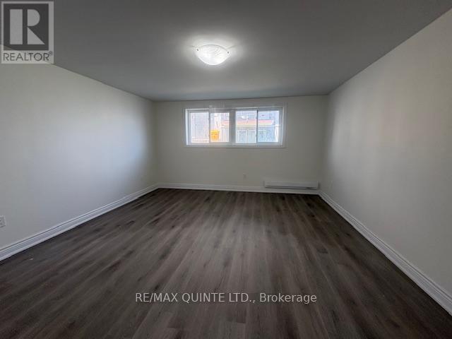 2 - 172 Queen Street, Quinte West, Ontario  K8V 4Y6 - Photo 15 - X13145096