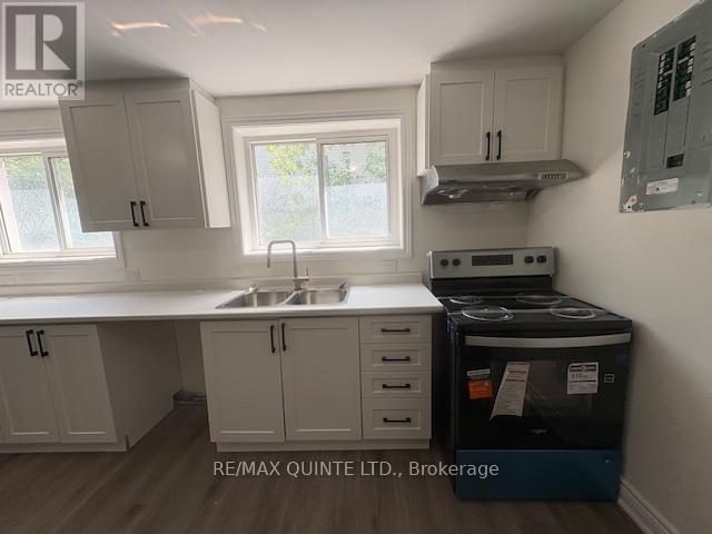 2 - 172 Queen Street, Quinte West, Ontario  K8V 4Y6 - Photo 6 - X13145096