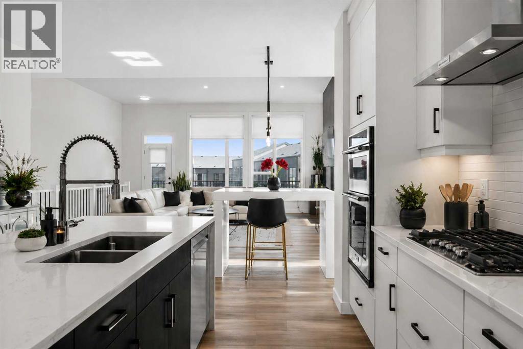 244 Sovereign Common Sw, Calgary, Alberta  T3C 3Y3 - Photo 17 - A2296048