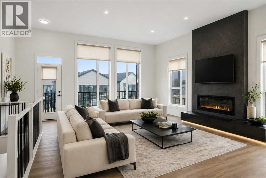 244 Sovereign Common Sw, Calgary, Alberta  T3C 3Y3 - Photo 5 - A2296048