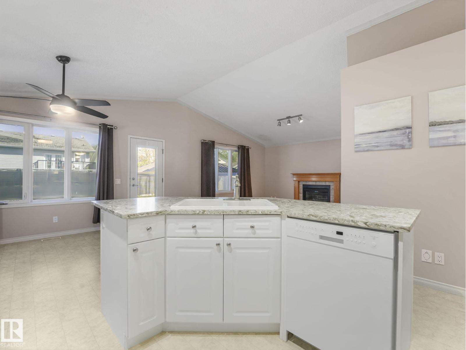 3620 130 Av Nw, Edmonton, Alberta  T5A 5G1 - Photo 8 - E4488588