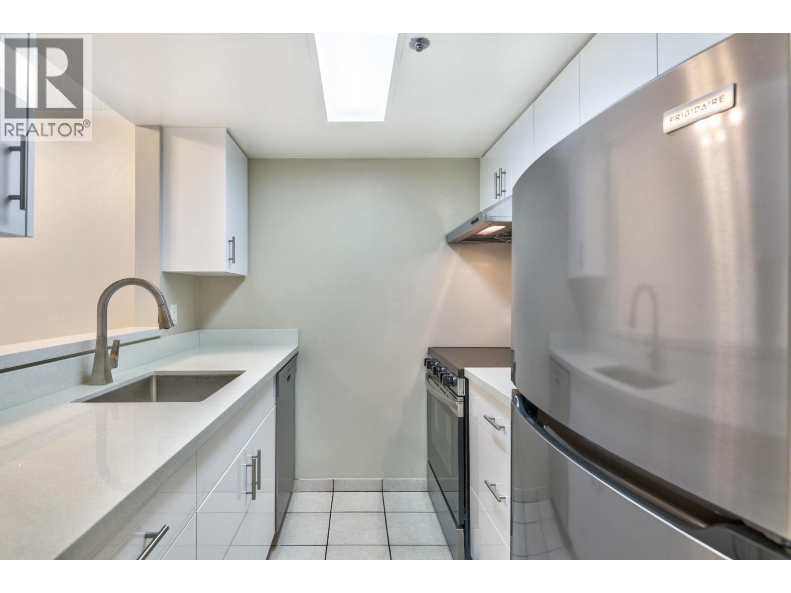 1104 789 Drake Street, Vancouver, British Columbia  V6Z 2N7 - Photo 12 - R3124900