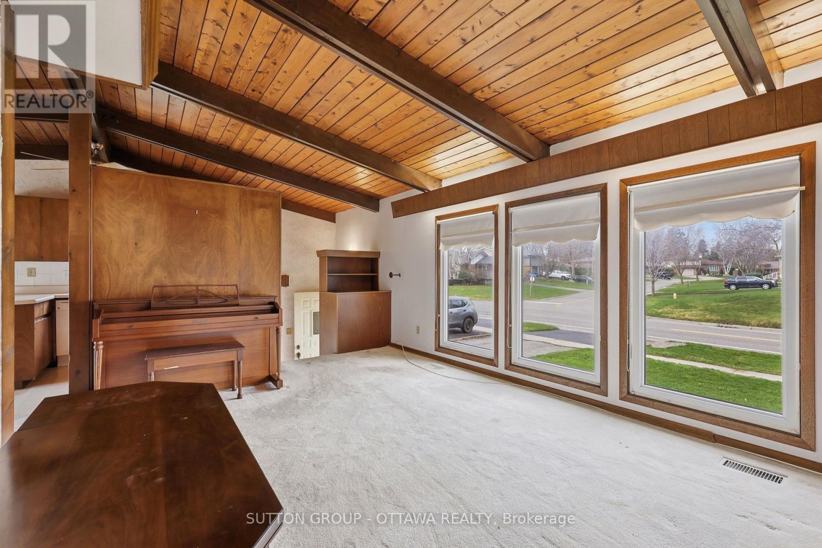 301 Central Park Boulevard N, Oshawa, Ontario  L1G 5Z5 - Photo 4 - E13144950