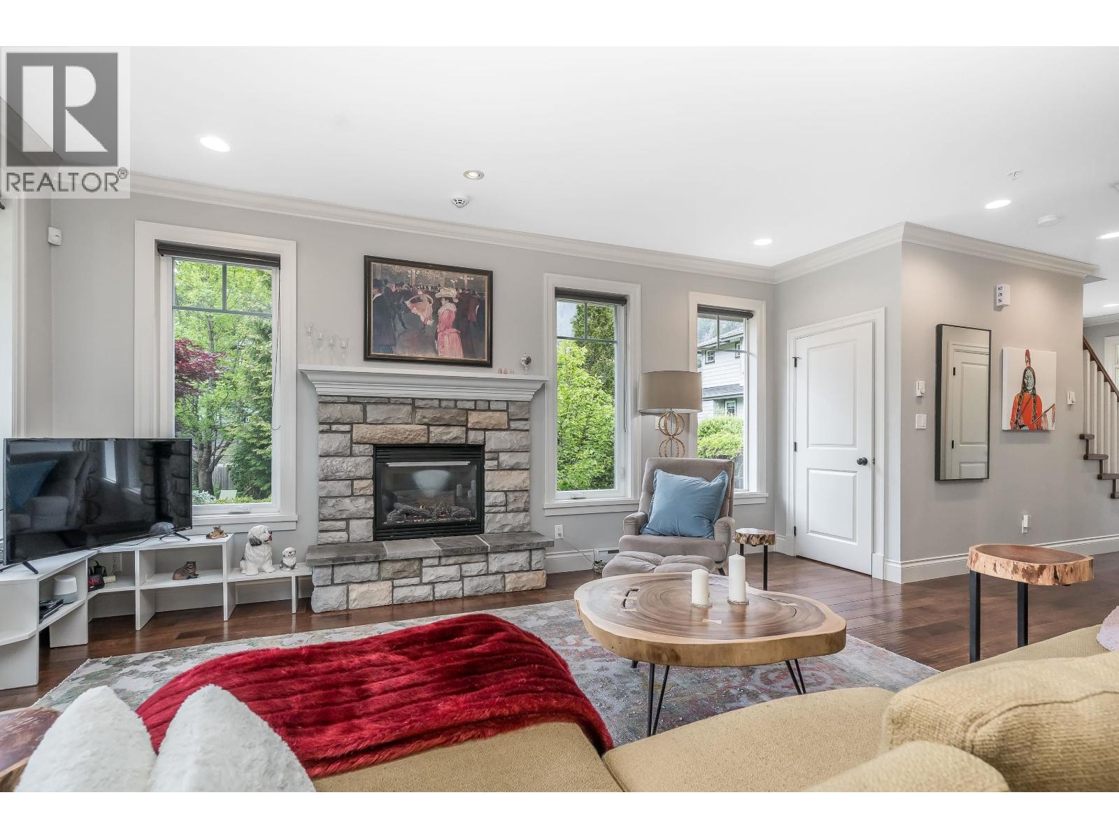 41743 Honey Lane, Squamish, British Columbia  V0N 1H0 - Photo 10 - R3124303