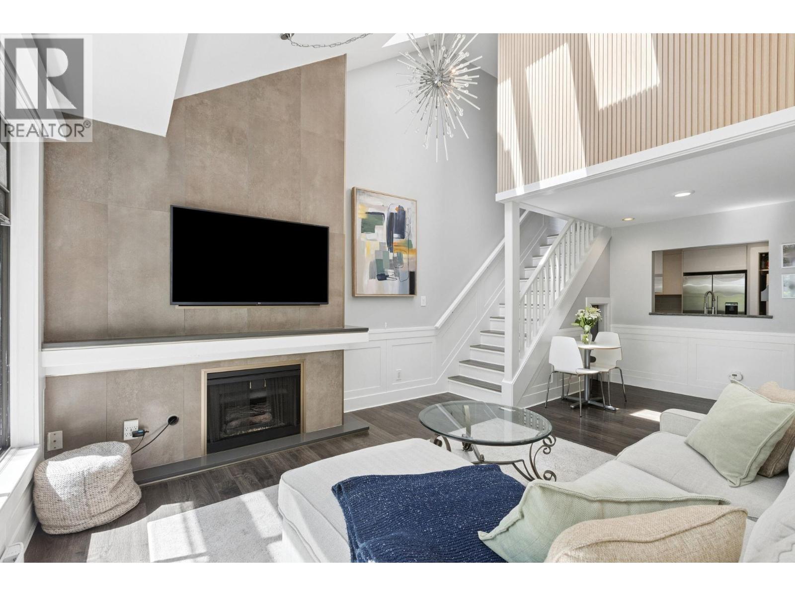 303 1702 Chesterfield Avenue, North Vancouver, British Columbia  V7M 2P1 - Photo 8 - R3124679
