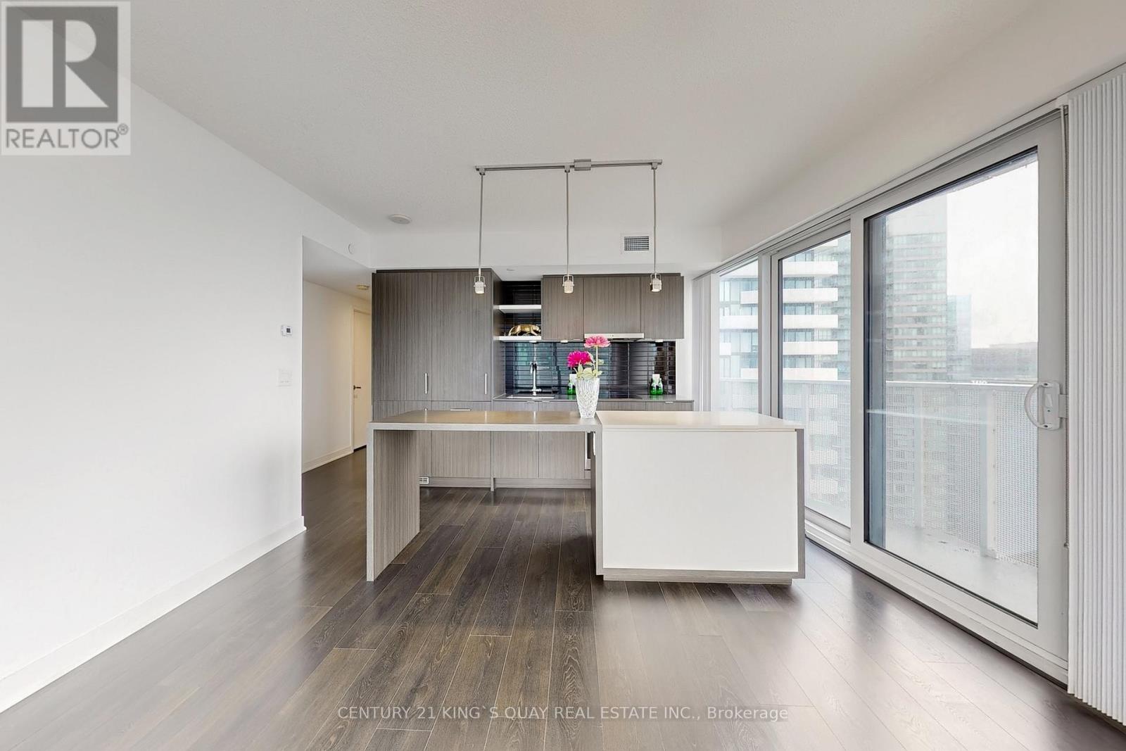 4204 - 88 Harbour Street, Toronto, Ontario  M5J 1B7 - Photo 15 - C13145052