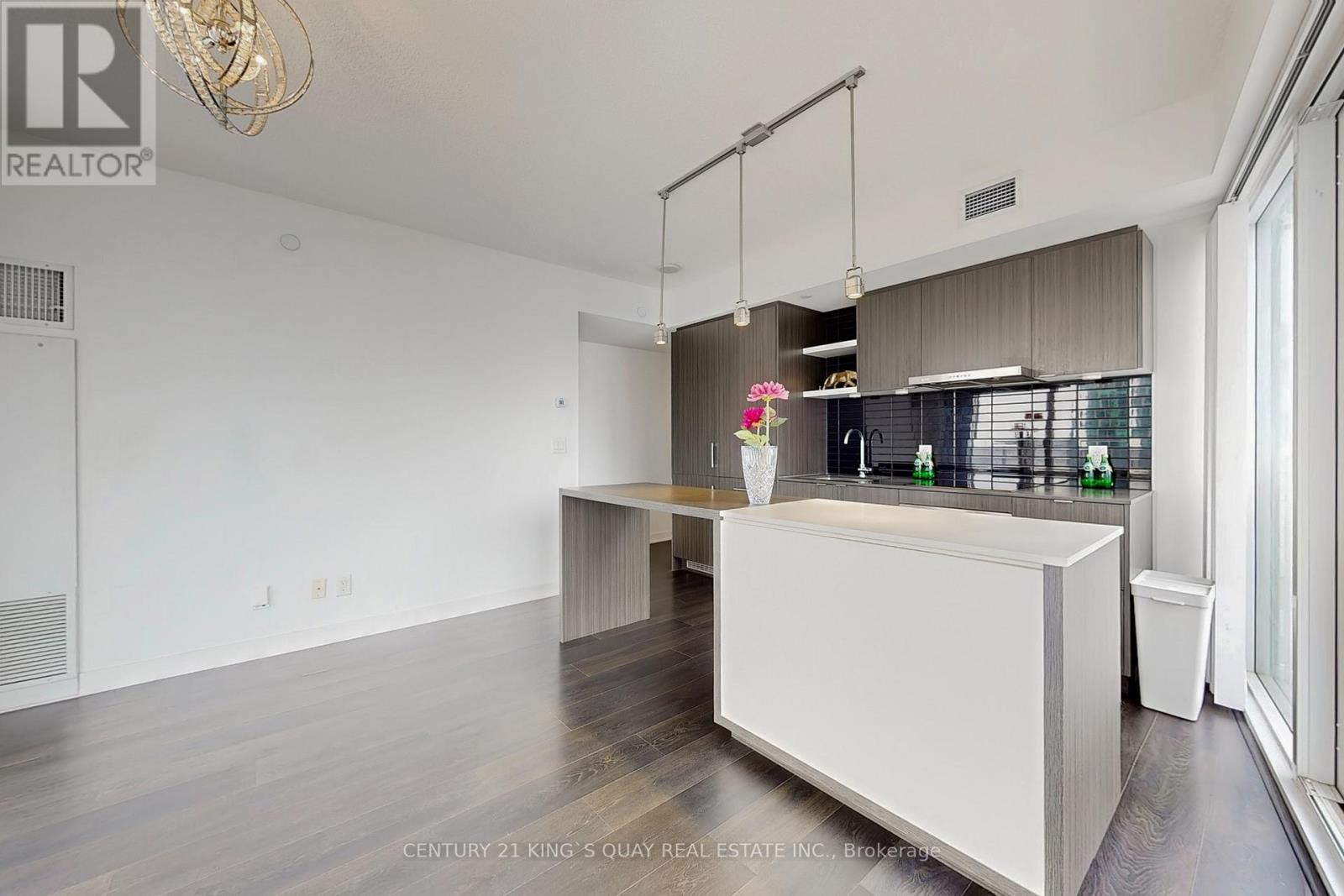 4204 - 88 Harbour Street, Toronto, Ontario  M5J 1B7 - Photo 16 - C13145052