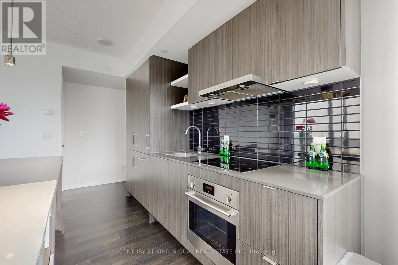 4204 - 88 Harbour Street, Toronto, Ontario  M5J 1B7 - Photo 17 - C13145052