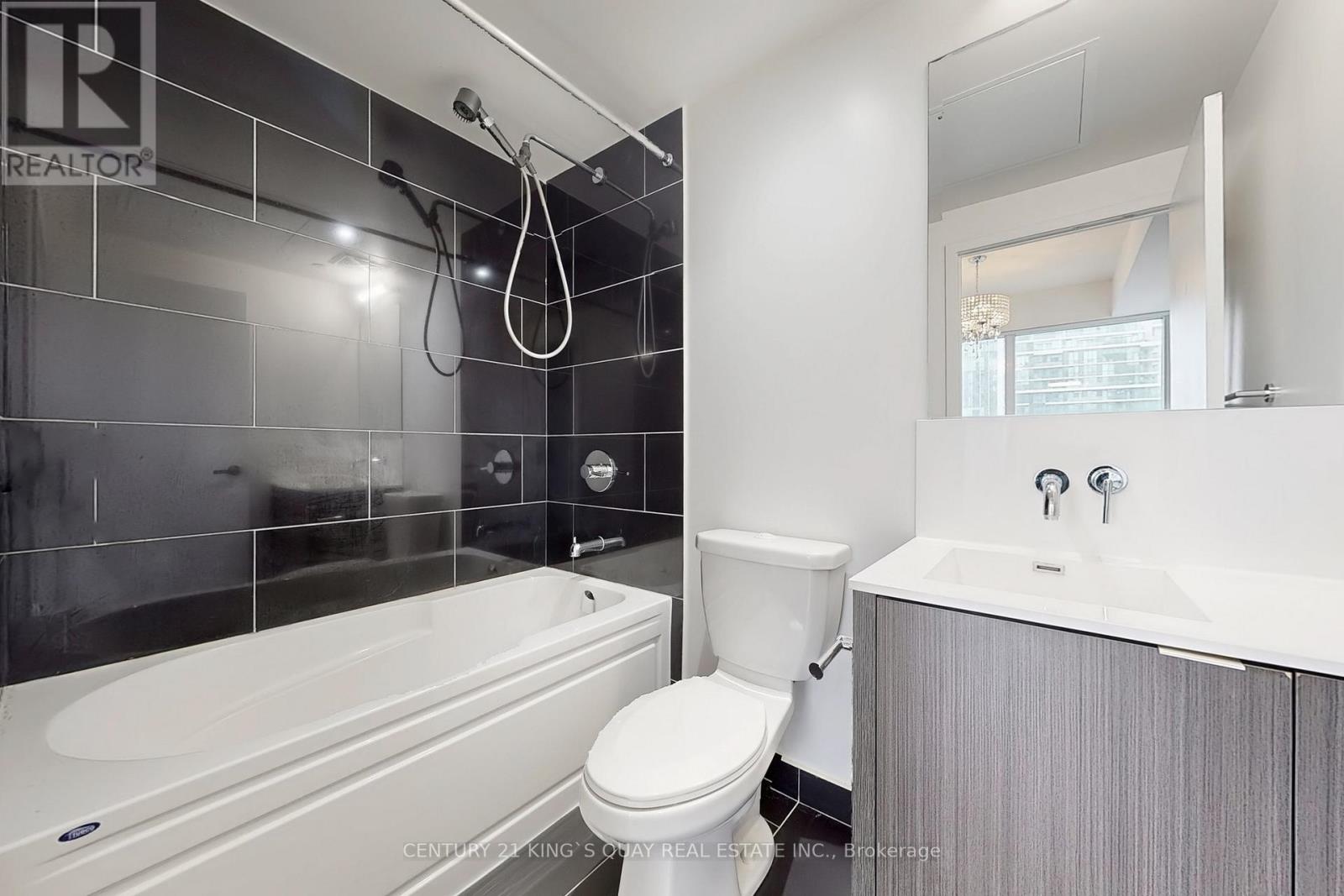 4204 - 88 Harbour Street, Toronto, Ontario  M5J 1B7 - Photo 22 - C13145052