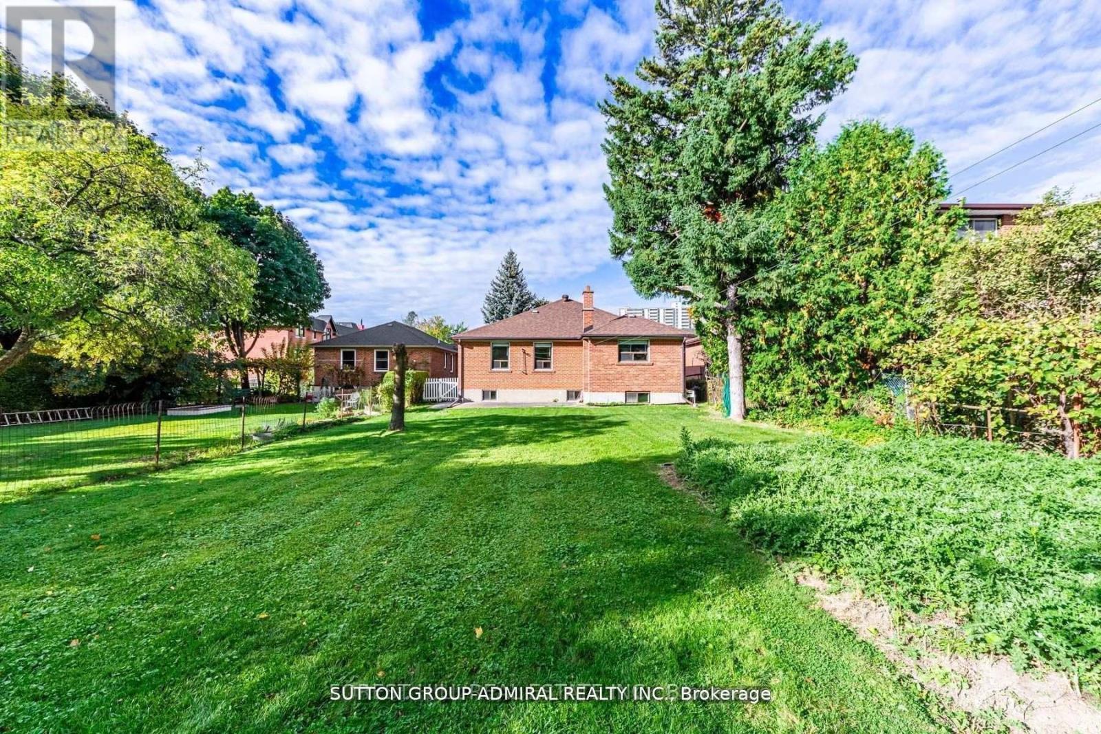 Bsmt - 19 Tobruk Crescent, Toronto, Ontario  M2M 3B3 - Photo 11 - C13145056