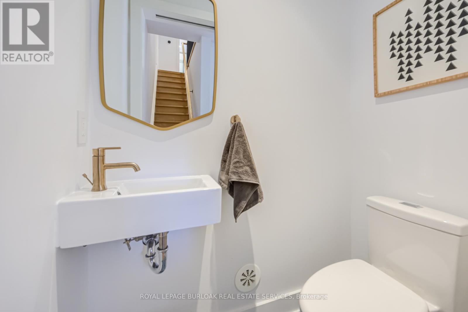 103 Harcourt Avenue, Toronto, Ontario  M4J 1J3 - Photo 16 - E13144998