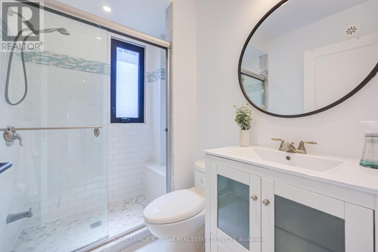 103 Harcourt Avenue, Toronto, Ontario  M4J 1J3 - Photo 23 - E13144998