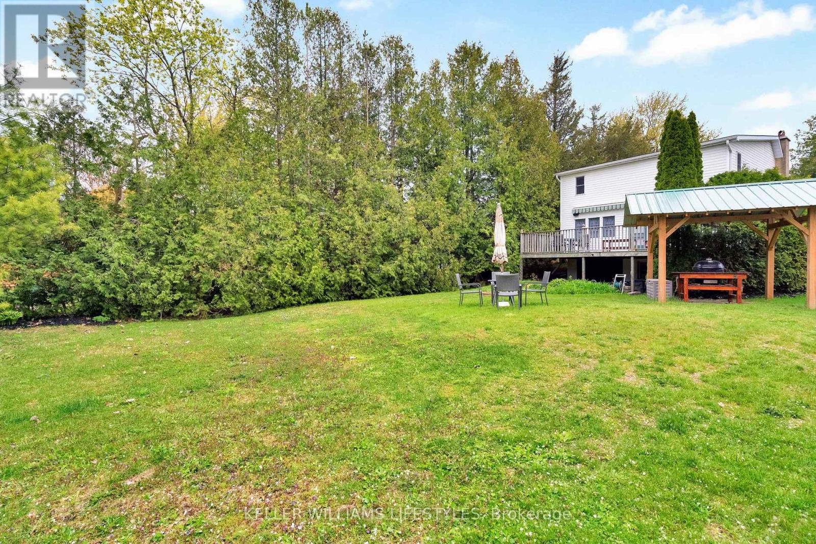 6493 West Parkway Drive, Lambton Shores, Ontario  N0N 1J2 - Photo 34 - X13135402