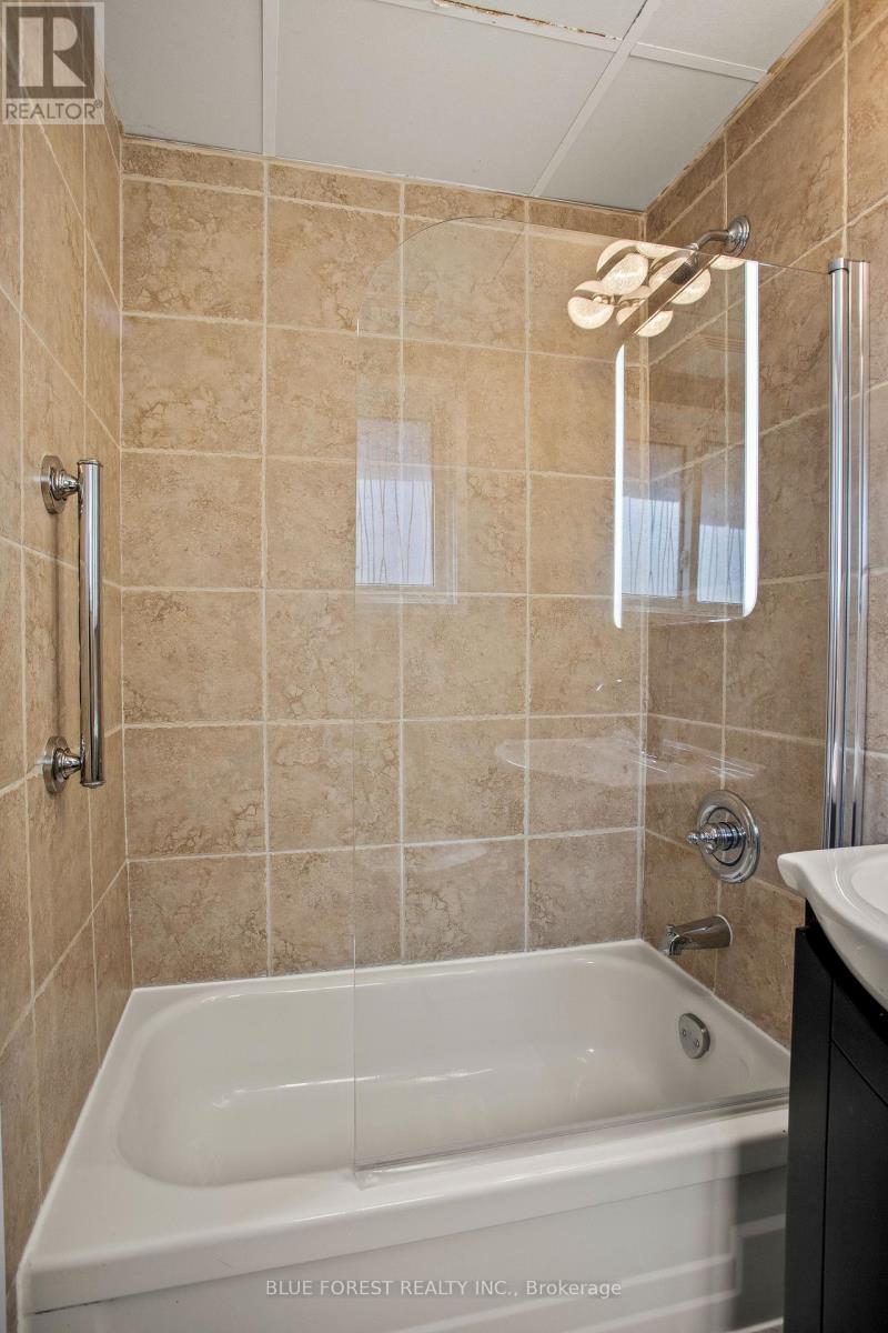 255 Delta Place, London South, Ontario  N6J 3N1 - Photo 31 - X13142428