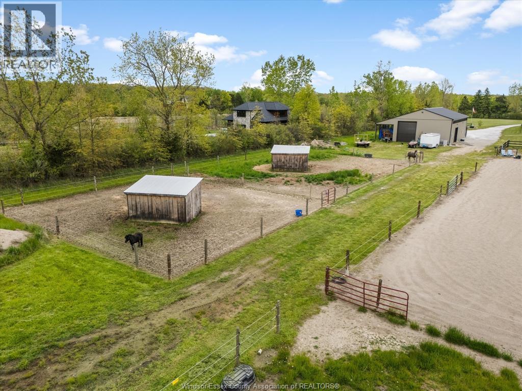 4940 4th Concession Road E, Essex, Ontario N0R 1G0 - Photo 39 - 26011485