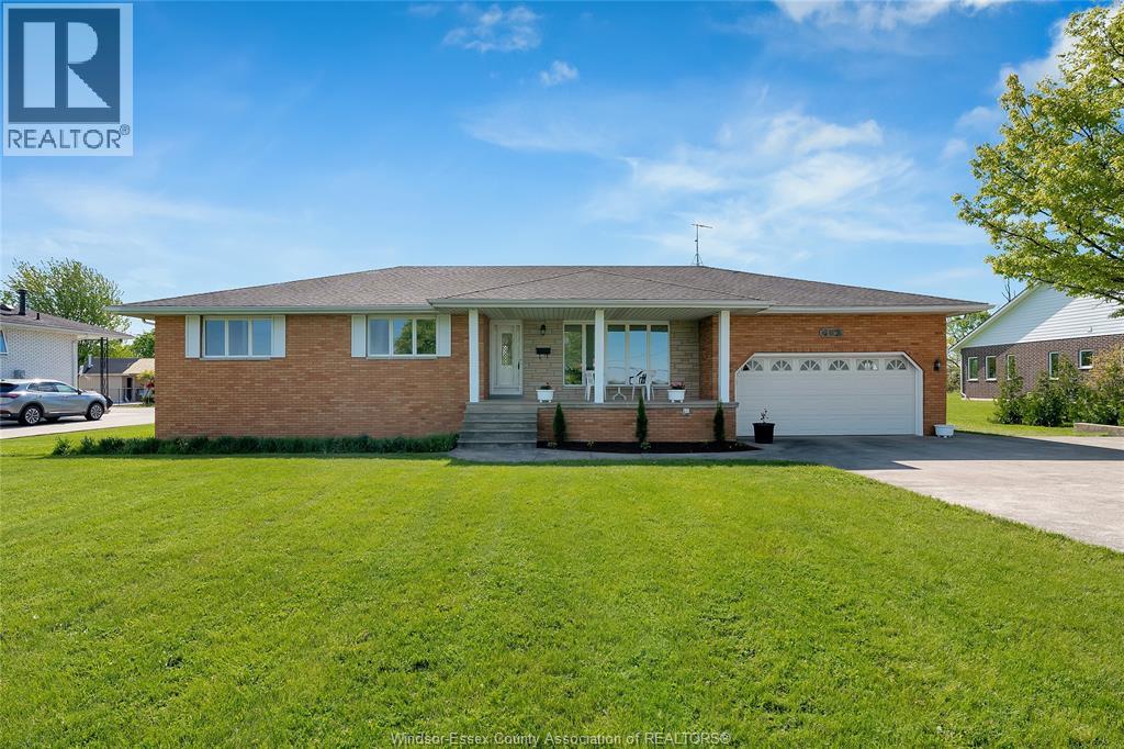 662 Second Concession North, Amherstburg, Ontario  N9V 3R3 - Photo 2 - 26011451