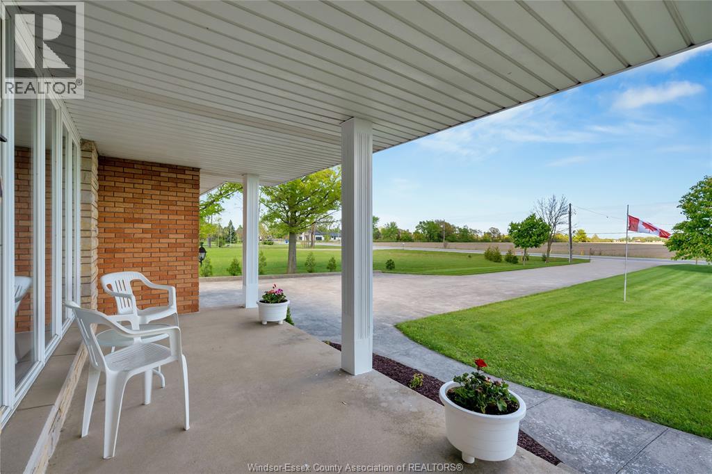 662 Second Concession North, Amherstburg, Ontario  N9V 3R3 - Photo 5 - 26011451